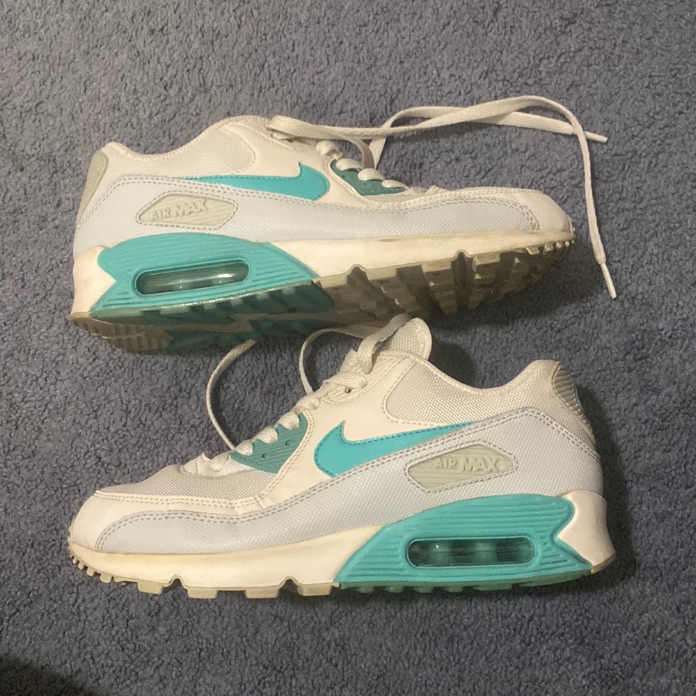 Used air maxes, teal, white, size 7